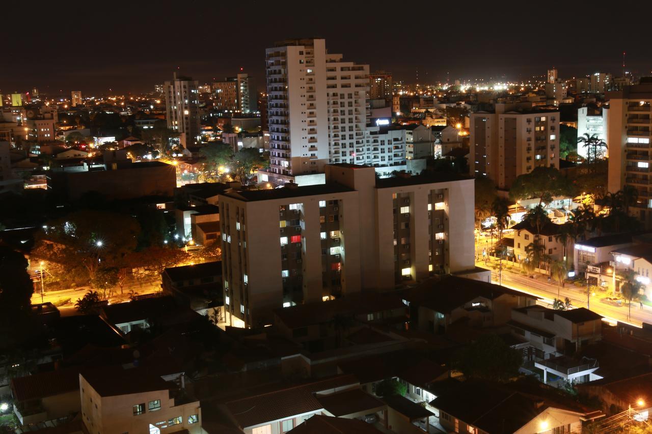 Urban Suites Apart Hotel Santa Cruz de La Sierra Exteriör bild
