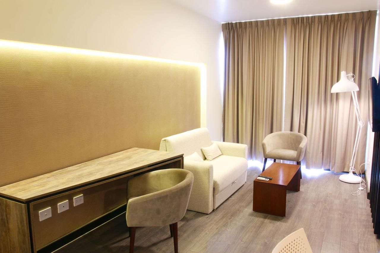 Urban Suites Apart Hotel Santa Cruz de La Sierra Exteriör bild