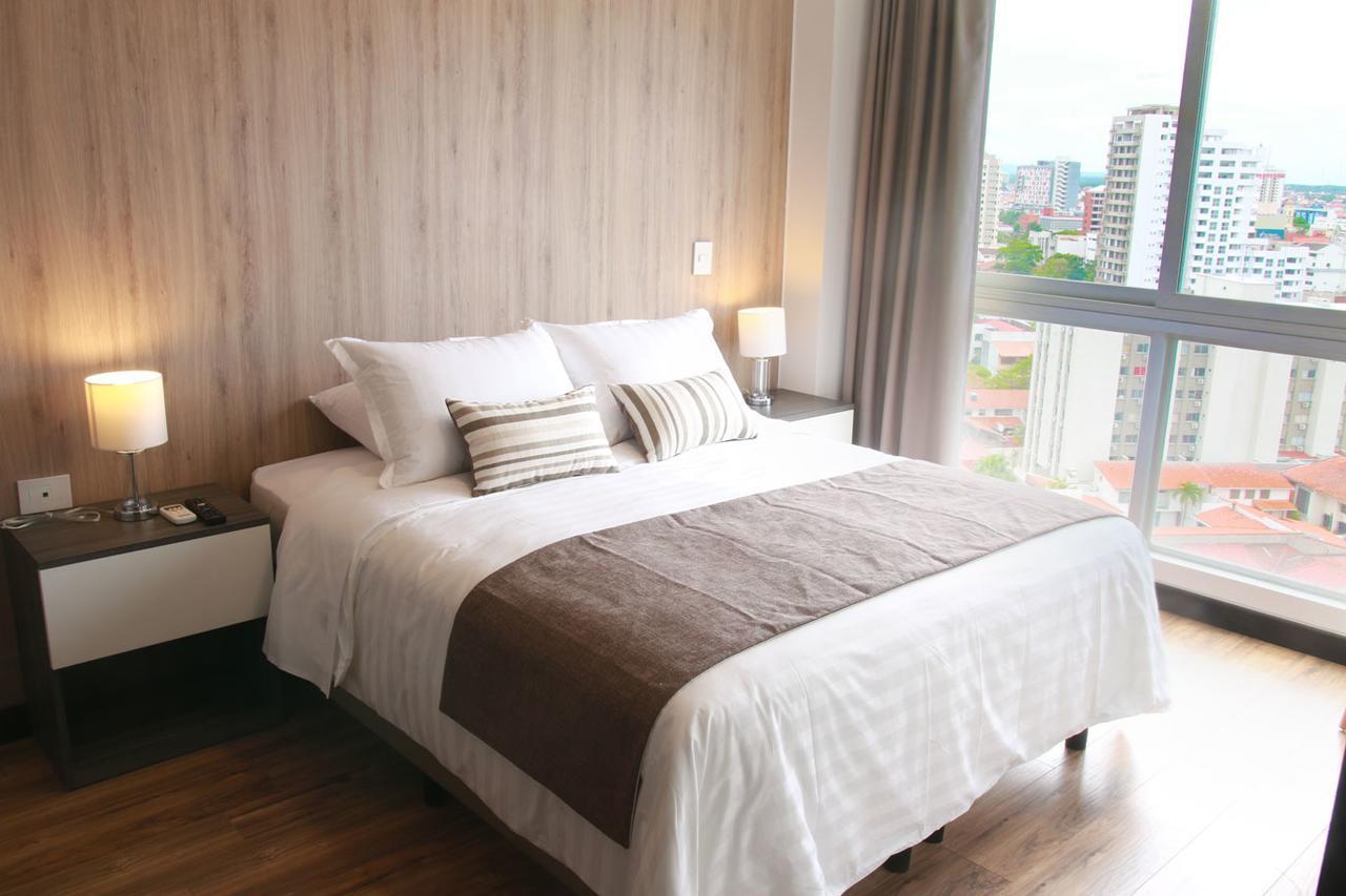 Urban Suites Apart Hotel Santa Cruz de La Sierra Exteriör bild