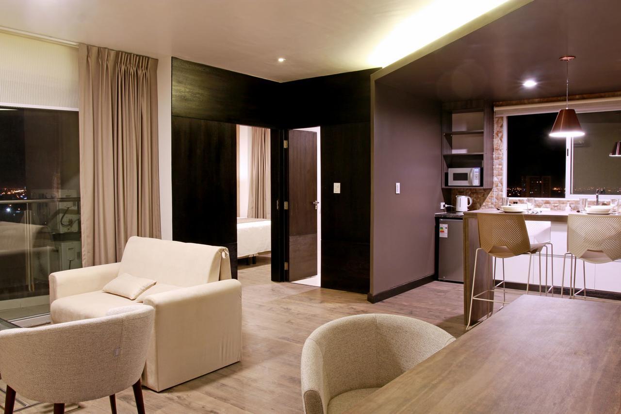 Urban Suites Apart Hotel Santa Cruz de La Sierra Exteriör bild