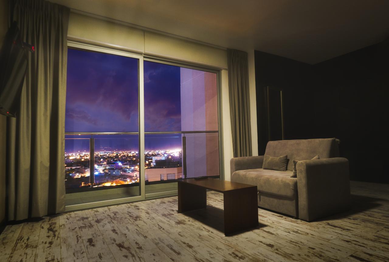 Urban Suites Apart Hotel Santa Cruz de La Sierra Exteriör bild